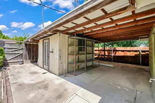 301 Robin Hood Dr, Modesto, CA 95350 - Photo 18