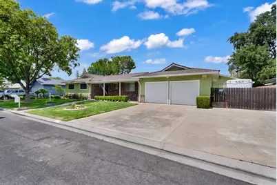 301 Robin Hood Drive, Modesto, CA 95350 - Photo 1