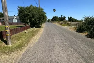 7249 W 4th St, Rio Linda, CA 95673 - Photo 16