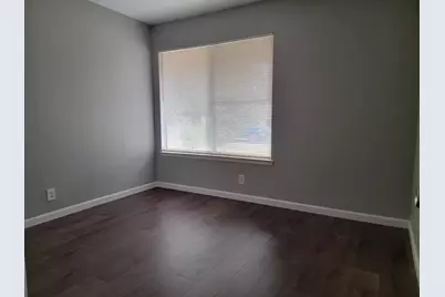 7548 Lindale Drive, Sacramento, CA 95828 - Photo 14
