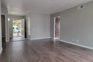 7548 Lindale Dr, Sacramento, CA 95828 - Photo 4