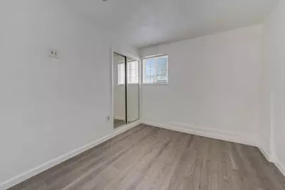 2190 Meadowglen Avenue, Sacramento, CA 95832 - Photo 12