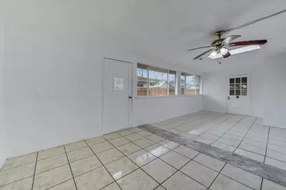 2190 Meadowglen Avenue, Sacramento, CA 95832 - Photo 28