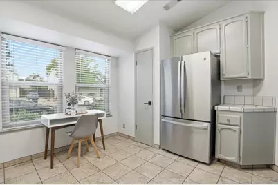 9013 Lanetry Court, Elk Grove, CA 95758 - Photo 12