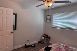 2151 S Pilgrim St, Stockton, CA 95206 - Photo 14