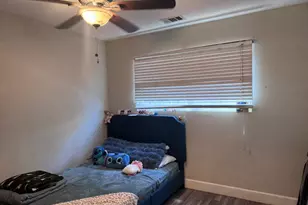 2151 S Pilgrim St, Stockton, CA 95206 - Photo 14