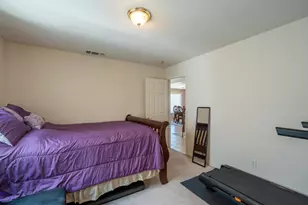 726 Anna Dr, Yuba City, CA 95993 - Photo 24