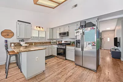 5208 Olivehurst Way, Elk Grove, CA 95758 - Photo 12