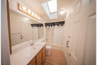 Rock Crest Lane, Citrus Heights, CA 95621 - Photo 16