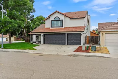 2141 Denali Park Court, Newman, CA 95360 - Photo 2