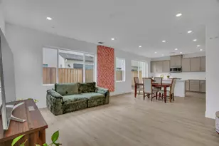 61 W San Diego Dr, Mountain House, CA 95391 - Photo 8