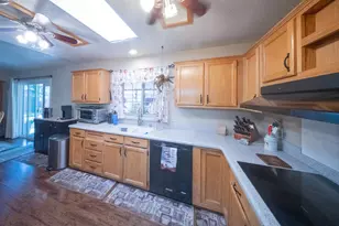 Grand Tree Ln, Citrus Heights, CA 95621 - Photo 8