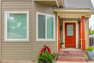 1042 R St, Newman, CA 95360 - Photo 4