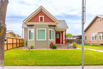 1042 R Street, Newman, CA 95360 - Photo 1