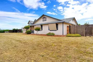 20689 Olympia Rd, Madera, CA 93638 - Photo 4