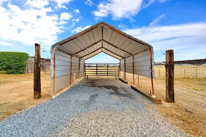 20689 Olympia Road, Madera, CA 93638 - Photo 36