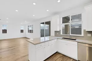 1168 Caraballo Dr, Roseville, CA 95747 - Photo 12