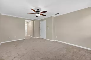 121 Anjou Cir, Sacramento, CA 95835 - Photo 20