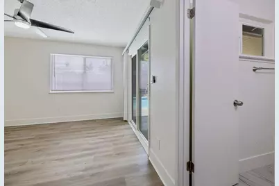 534 W Swift Avenue, Clovis, CA 93612 - Photo 28