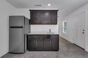 324 Shafer Trail Ct, Merced, CA 95341 - Photo 12