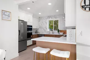 5401 J St, Sacramento, CA 95819 - Photo 12