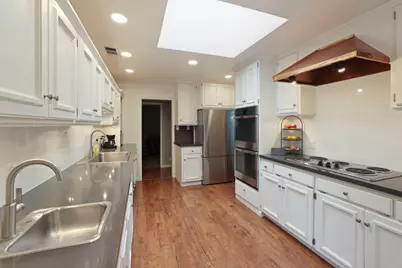 1174 Oxford Way, Stockton, CA 95204 - Photo 26