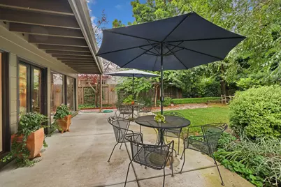 1174 Oxford Way, Stockton, CA 95204 - Photo 48