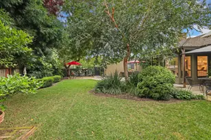1174 Oxford Way, Stockton, CA 95204 - Photo 46