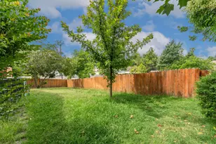 4401 Pennsylvania Ave, Fair Oaks, CA 95628 - Photo 16