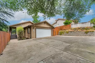 4401 Pennsylvania Ave, Fair Oaks, CA 95628 - Photo 22