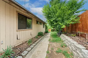 4401 Pennsylvania Ave, Fair Oaks, CA 95628 - Photo 20