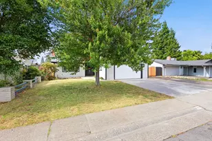8909 Ramstad Ave, Fair Oaks, CA 95628 - Photo 4
