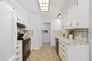 527 Rutgers Dr, Davis, CA 95616 - Photo 16