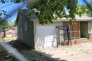 1643 Kathleen Ave, Sacramento, CA 95815 - Photo 2