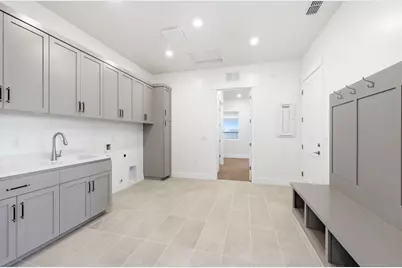 8565 Martin Andrew Circle, Roseville, CA 95747 - Photo 20