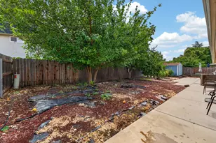 6204 Fennwood Ct, Sacramento, CA 95831 - Photo 22