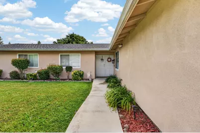 6204 Fennwood Court, Sacramento, CA 95831 - Photo 24