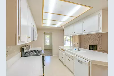 3724 Glenview Court, Modesto, CA 95355 - Photo 14