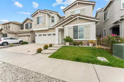 7040 Skipperling Street, Roseville, CA 95747 - Photo 2