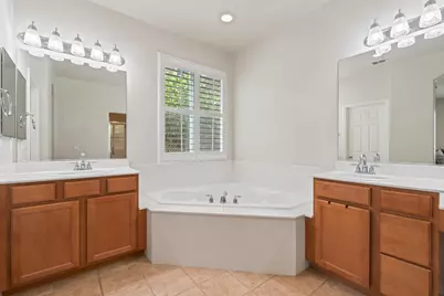 13316 Rivercrest Drive, Waterford, CA 95386 - Photo 24