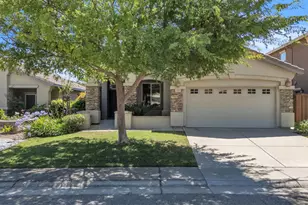 1992 Horseshoe Glen Cir, Folsom, CA 95630 - Photo 2