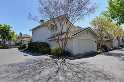 919 Blue Rapids Drive, Folsom, CA 95630 - Photo 6