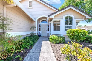 300 Whiterose Ct, Roseville, CA 95747 - Photo 2
