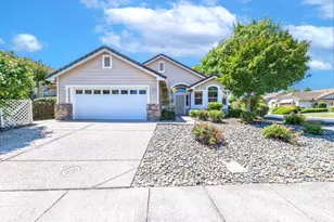 300 Whiterose Ct, Roseville, CA 95747 - Photo 1