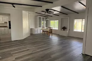 Magnolia, Sacramento, CA 95828 - Photo 6