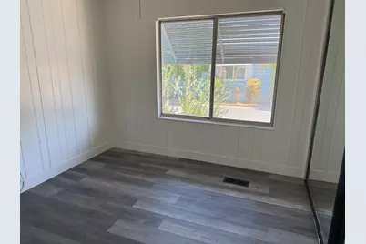 Magnolia, Sacramento, CA 95828 - Photo 8