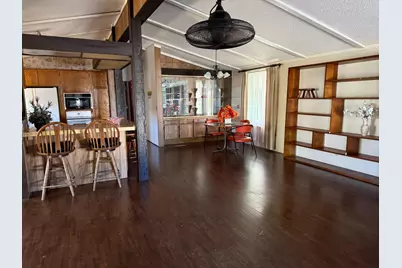 Magnolia, Sacramento, CA 95828 - Photo 10