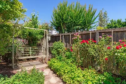 1325 Sherwood Drive, Turlock, CA 95380 - Photo 74