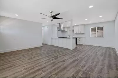 2673 S Bardell Avenue, Fresno, CA 93706 - Photo 8