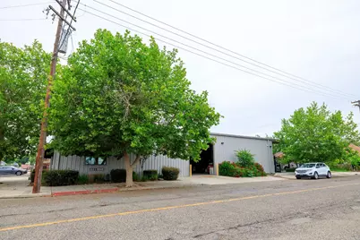 213 C Street, Turlock, CA 95380 - Photo 30